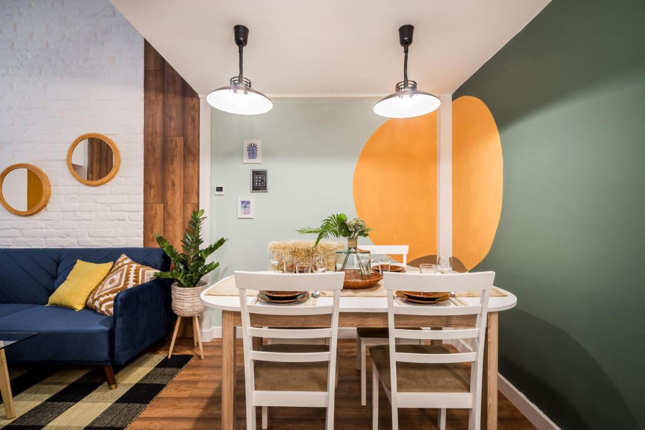 Colorful Designer Home In The Heart Of Budapest Exterior photo